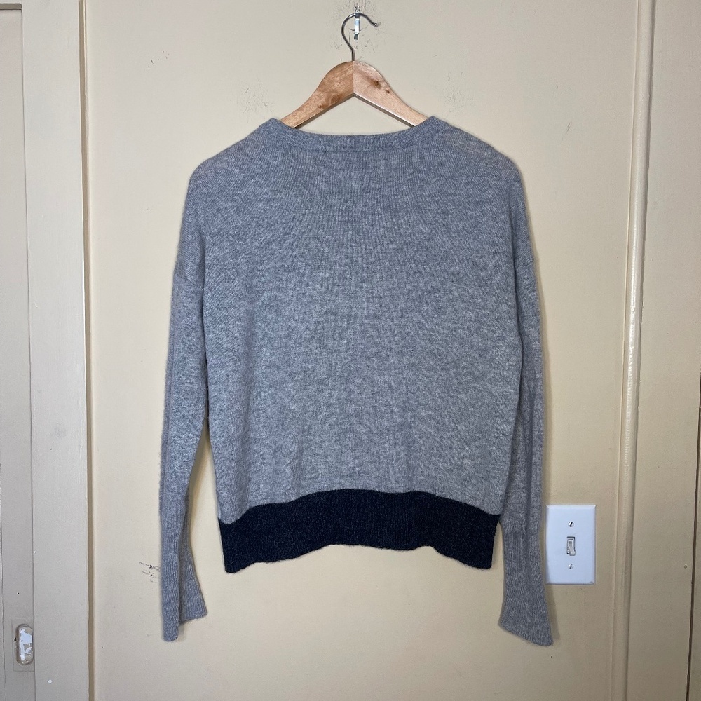 Cashmere Sweater - Picture 4 of 8